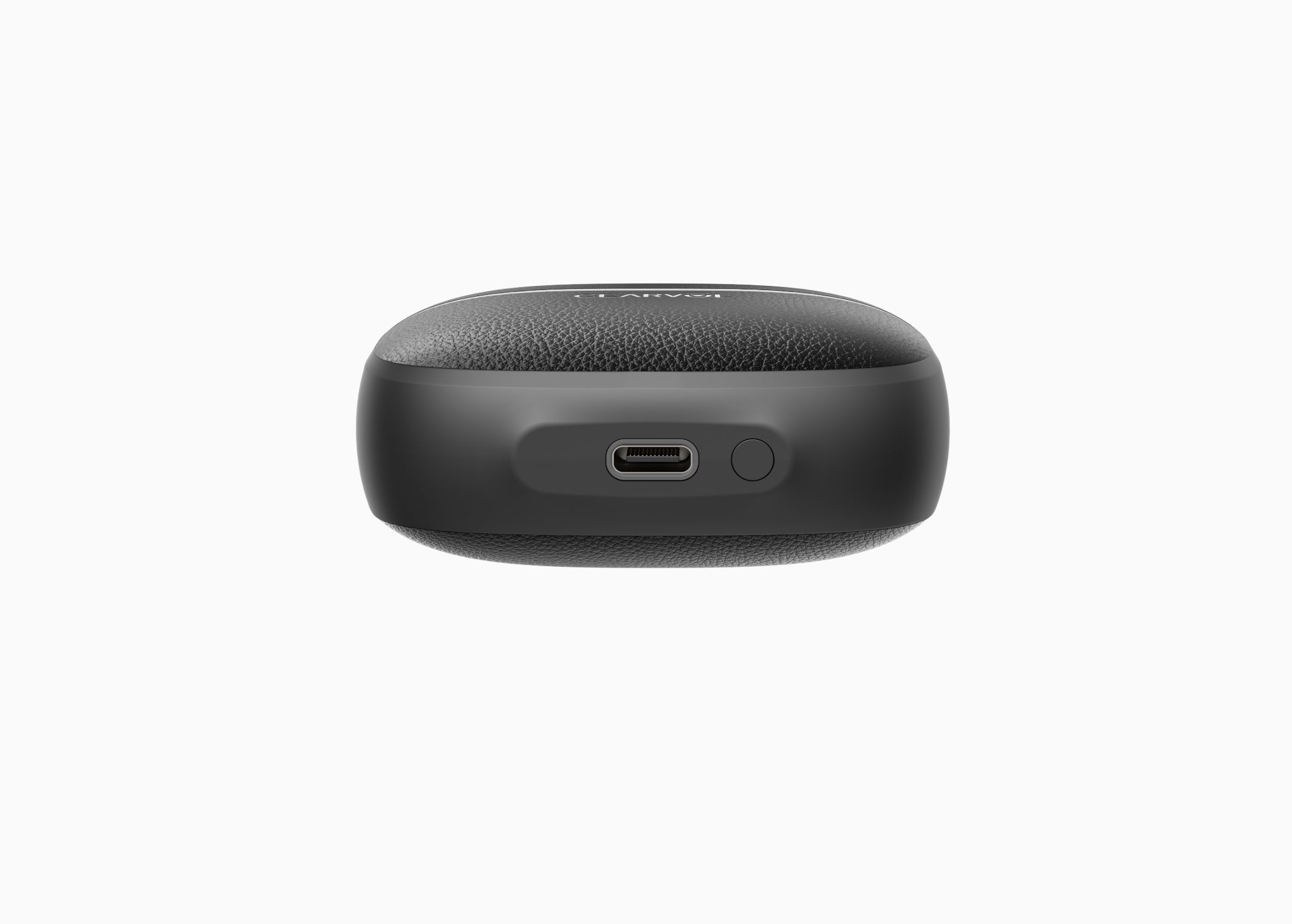 Cearvol Liberte集音器の黒い充電ケース背面とUSB-Cポート